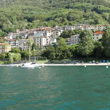 Lake View Dorio